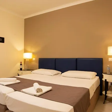 Relais Turati Konukevi Roma