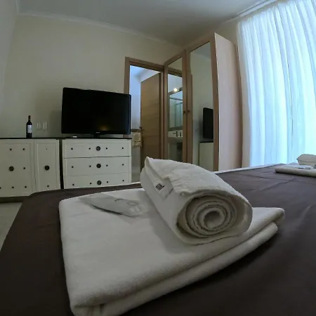 Konukevi Relais Turati Roma